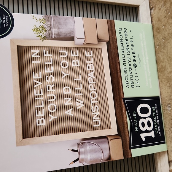 NWT in box cute letter board - Picture 2 of 7